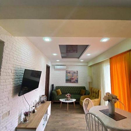 Apartament Victoria Apartment Tbilisi Exterior photo